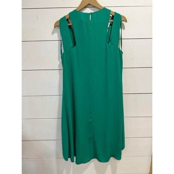 BCBGMAXAZRIA Kristi Dress in Light Kelly Green Small - Picture 5 of 8